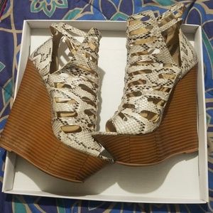 Snake skin wedges